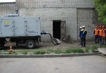 Мобильный опрессовочный центр ПСМ испытывает трубопроводы Тамбова midi2.jpg