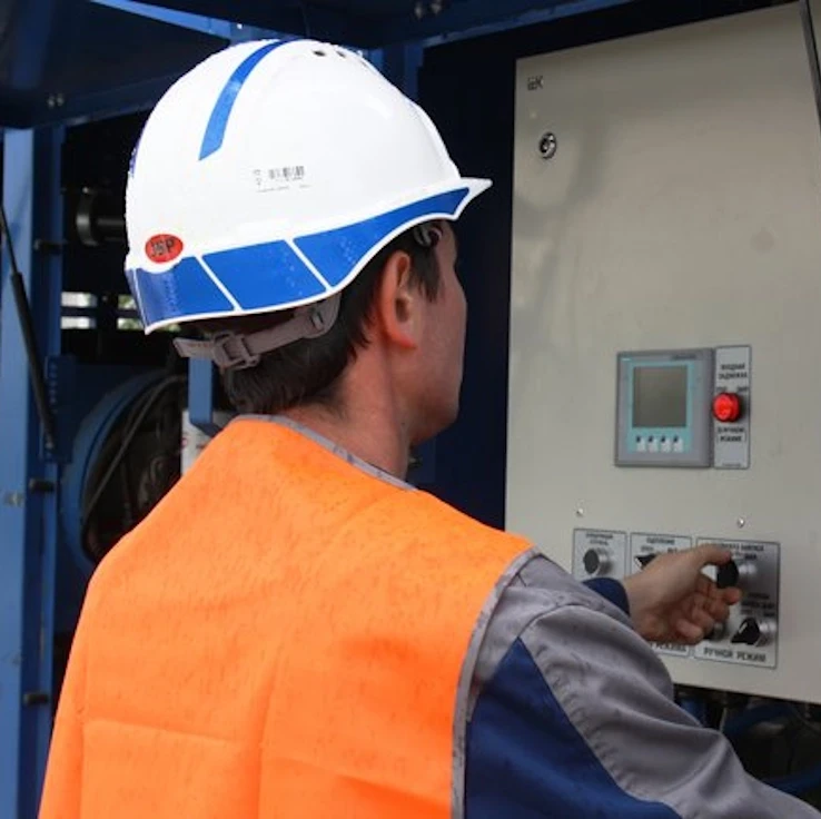 Группа «Т Плюс»: В Оренбурге работает новая опрессовочная техника