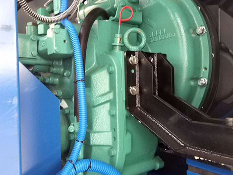 Реверс-редуктор для двигателя