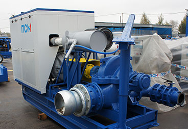 Насосная установка на дизельном двигателе в капоте