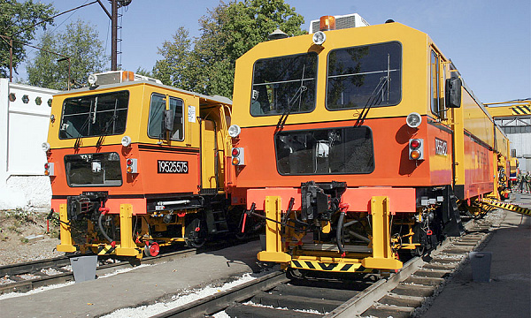 Реновация 27 путевых машин для железных дорог Казахстана