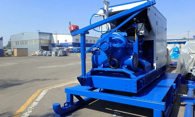 Две насосныне станции для добычи рассыпного золота на Чукотке