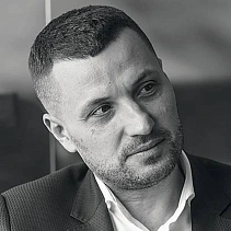 Монокль: «В нашем сегменте у тебя сейчас нет продаж, если ты совсем дурак»