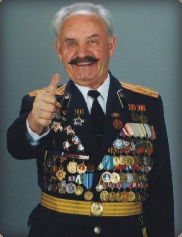 Андрей Медведев