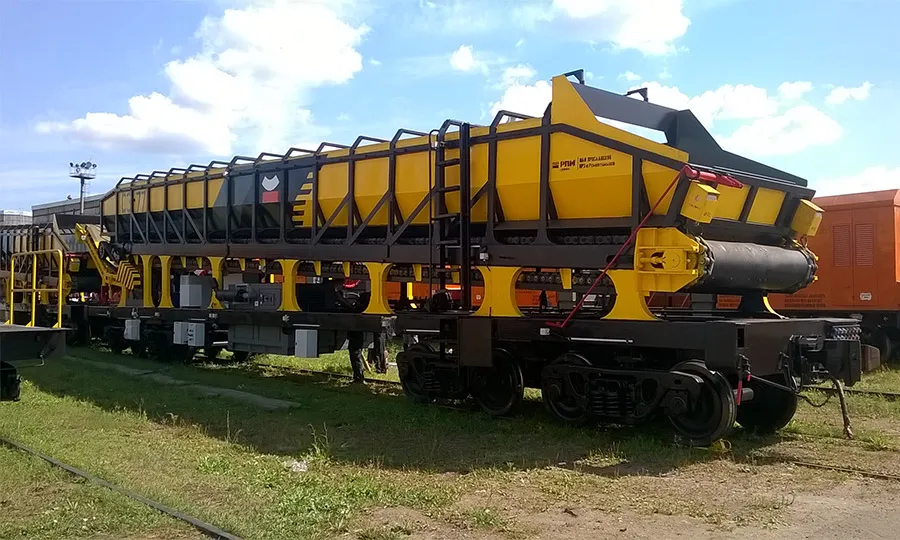 Дизельные генераторы для щебнеочистительного поезда