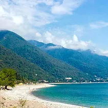 А поехали в Гагру!